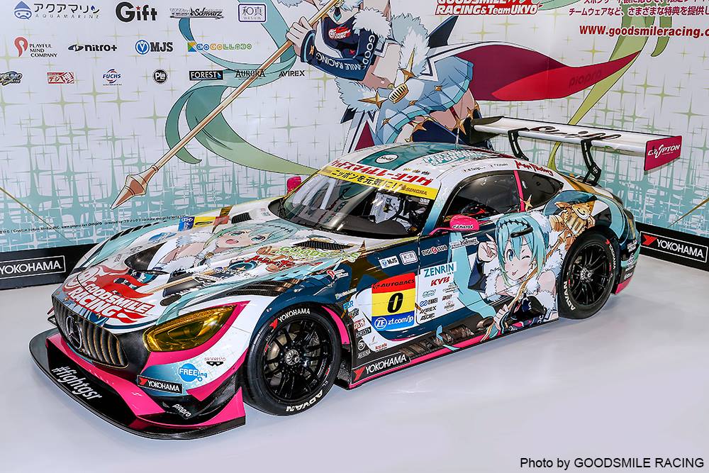 NekoPOP-Hatsune-Miku-Goodsmile-Racing-2018-Super-GT-2