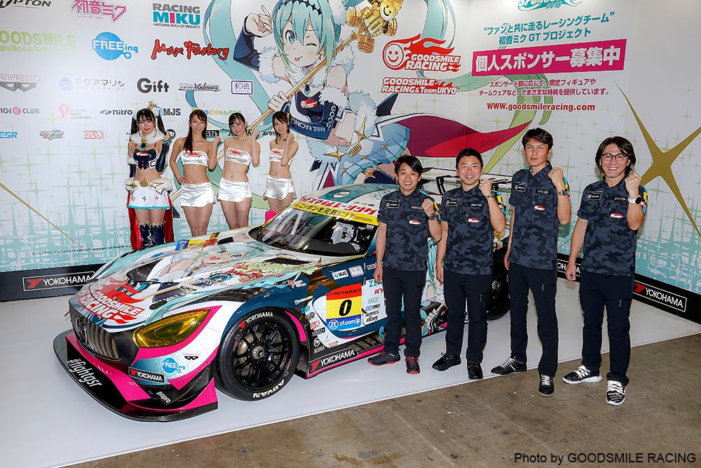 NekoPOP-Hatsune-Miku-Goodsmile-Racing-2018-Super-GT-6